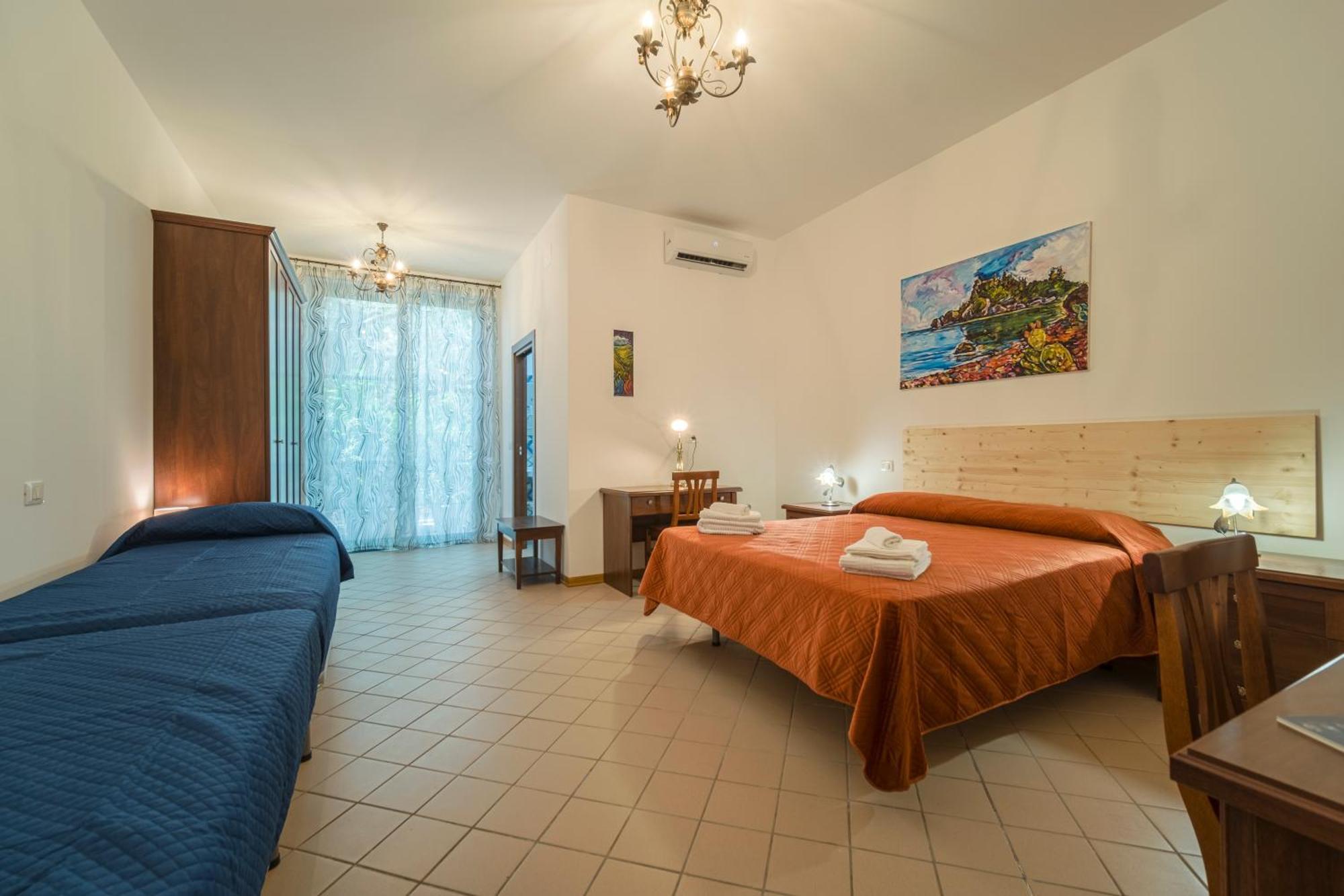 Il Vivaio Bed And Breakfast Santa Teresa Di Riva Exterior photo