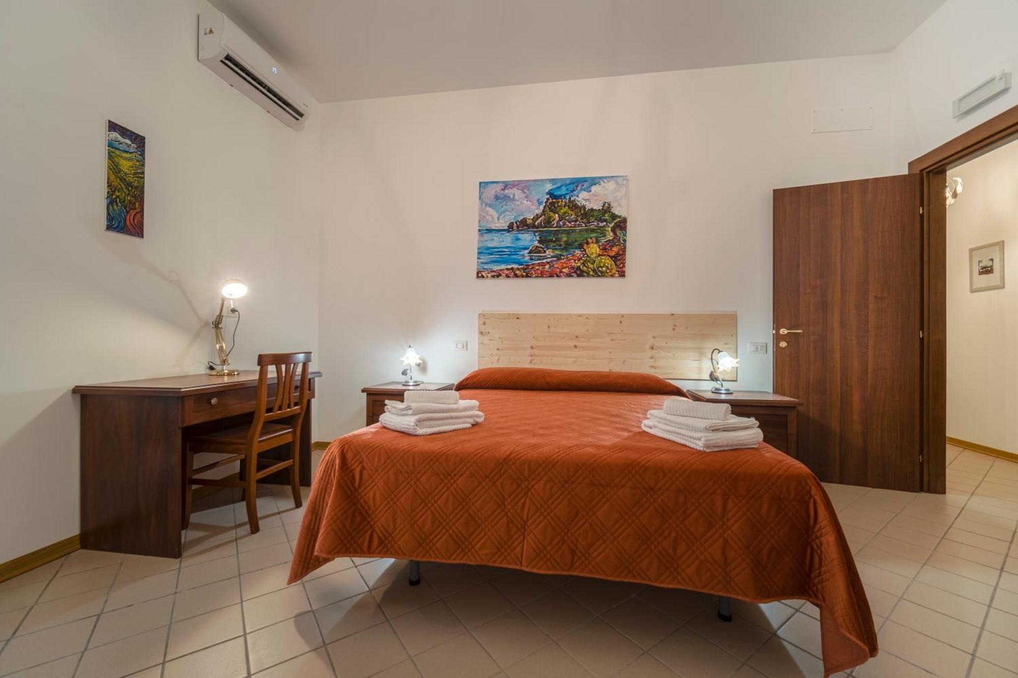 Il Vivaio Bed And Breakfast Santa Teresa Di Riva Exterior photo