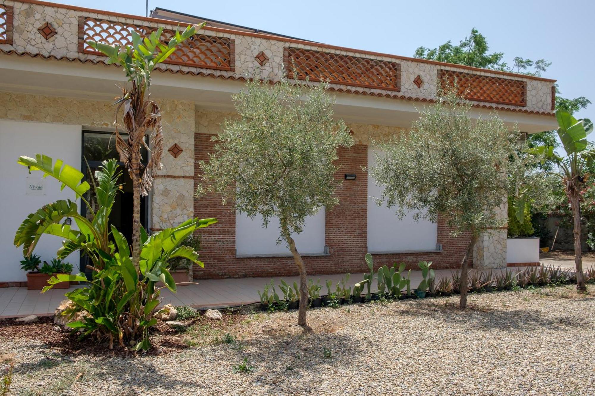 Il Vivaio Bed And Breakfast Santa Teresa Di Riva Exterior photo